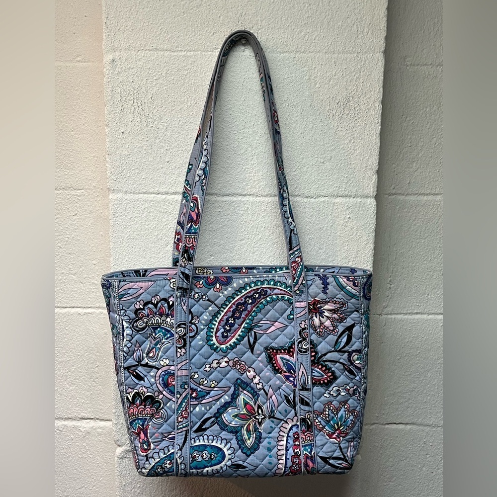 Vera Bradley Blue and Purple Quilted Tote Bag with Floral Design - Picture 3 of 8